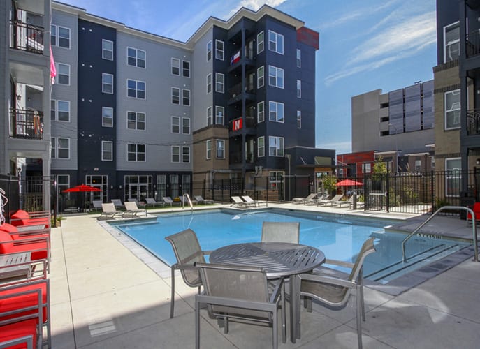 Off Campus Student Housing Near UNL Academy Lincoln